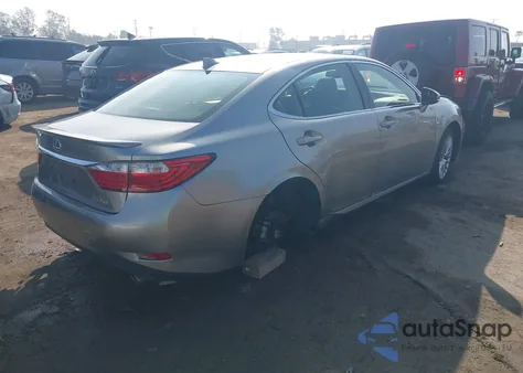 2015 Lexus Es 350 z USA, uszkodzony, nr VIN JTHBK1GG7F2164532